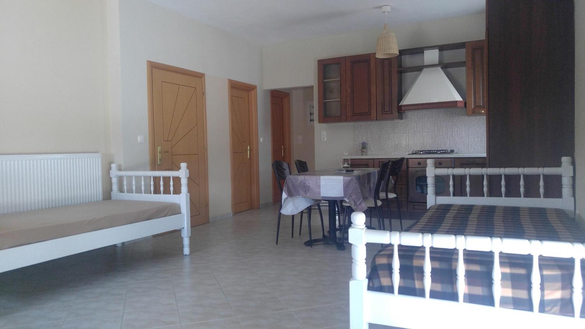 Avantis * Perivolia (Evia)