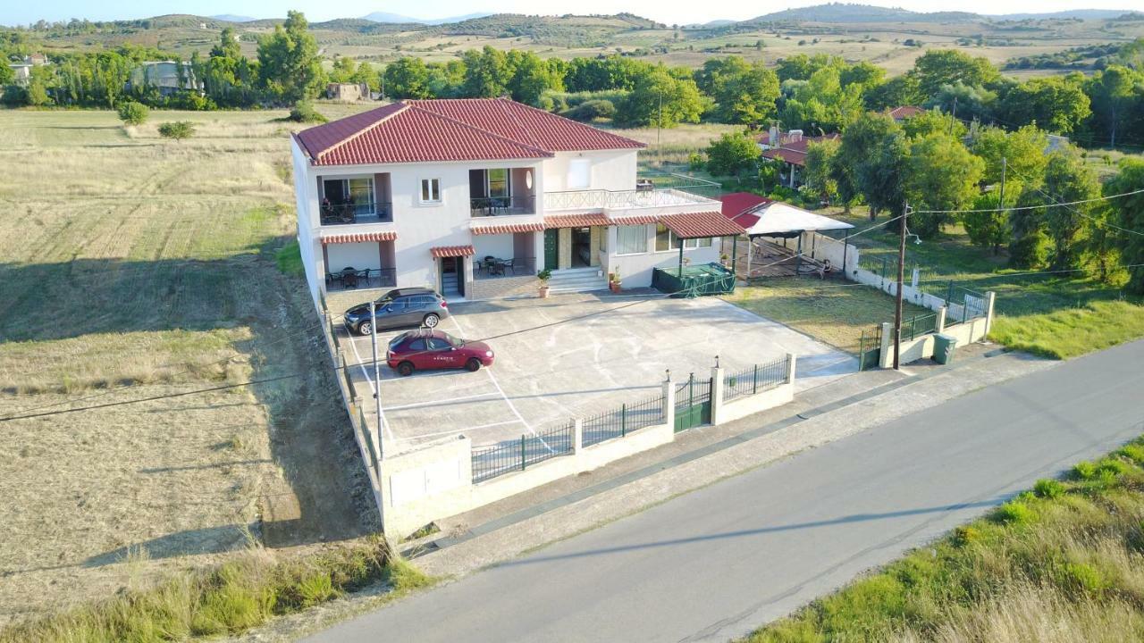 Avantis * Perivolia (Evia)